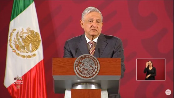 El presidente AMLO pidió a la población respetar y cuidar al personal médico. <em>Si no hemos necesitado un servicio médico, lo vamos a necesitar</em>.