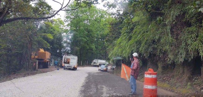 Se sigue exhortando a la ciudadanía y conductores para circular con precaución y obedecer en todo momento las indicaciones de trabajadores de la SIOP, Protección Civil y Seguridad Pública.