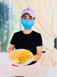 DIF Teocelo se encuentra otorgando comidas en su comedor comunitario, los días martes y jueves en horario de 3:00 a 5:00 de la tarde, en apoyo de quienes lo requieren en estos días.