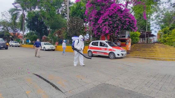 Las acciones de sanitización para evitar cualquier contagio continuarán en comunidades  a partir de la próxima semana, por lo que se solicita a la ciudadanía estar atentos a los avisos por los diversos medios. 