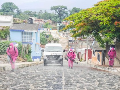 Este jueves 14 de mayo se continuará con las colonias del norte y poniente de la ciudad;  acciones de prevención  implementadas por el H. Ayuntamiento de Teocelo y el Sistema Municipal DIF en beneficio de la población ante esta contingencia sanitaria por SARS-CoV-2 (COVID-19).