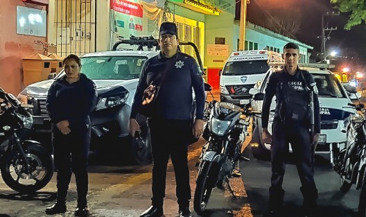El Ayuntamiento de Teocelo, encabezado por el Alcalde Mario Antonio Chama Díaz, informó  que en Sesión Ordinaria de Cabildo no. 64, aprobó de manera unánime, nombrar al C. Serafín Batiza Avelar, como nuevo Comandante de la Policía Municipal Teocelo, quien se compromete a trabajar con una misión de seguridad y confianza al servicio de la población. 