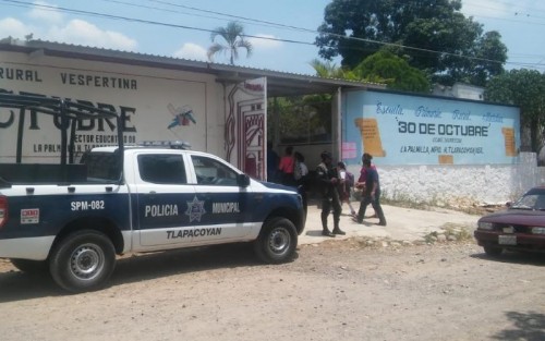  Redoblarán esfuerzos para vigilancia de escuelas y fomentar la cultura de la denuncia en Tlapacoyan, Ver..
