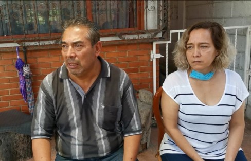 En Orizaba, Ver., los padres de la menor Valeria Junuet, Jonathan Vázquez Sánchez y Julia Rico Hernández, clamaron a sus captores para que regresen a la niña y a cambio les otorgarán el perdón. Dicen  ser humildes y no tener problemas con nadie.  
