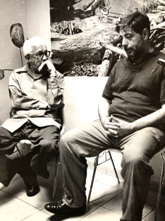 Este miércoles, falleció César del Ángel Fuentes,líder del movimiento nacional <em>Los 400 Pueblos</em>. Aquí una Imagen (1992)de la visita que hizo el Ingeniero Heberto Castillo al dirigente popular en el penal de Pancho viejo. En Paz descansen ambos.