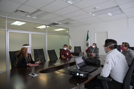 Los seleccionados en <em>Proyectos Productivos</em> recibirán apoyos para la elaboración de huertos escolares, granja de gallinas, pie de cría de cerdos o borregos; talleres de costura o panadería-repostería.