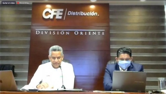 En respuesta directivos de CFE dieron a conocer que en la próxima semana, ingenieros de la Zona de Distribución de CFE, estará en el municipio para realizar un inventario de las instalaciones y postes para ser atendidos y se presentará un reporte del antes y después de cada caso.  