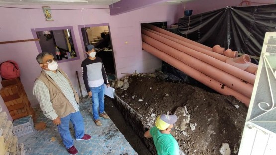 Es importante resaltar  y agradecer el interés y disposición  de vecinos de la calle para llevar a cabo esta obra de manera conjunta.  