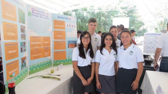 Telebachillerato Comunitario (TEBACOM) en Veracruz informa que las preinscripciones en sus 30 centros, distribuidos en 24 municipios, estarán abiertas del 3 al 31 de agosto; los interesados pueden obtener una ficha en la página www.sev.gob.mx/tebacom. 
