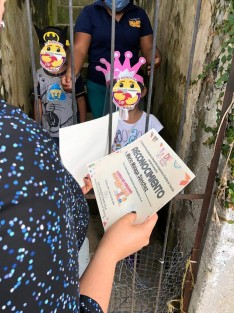El Sistema Municipal DIF Teocelo que preside Mara Chama Villa visitó a las niñas y niños que participaron de manera virtual en El Curso de Verano 2020, que  se llevó a cabo gracias al Sistema DIF Teocelo, en coordinación con el Instituto Municipal de la Mujer a cargo de la Lic. Arely Loeza y su equipo de trabajo la Trabajadora social, Ximena Flores; la  lic. Denisse Reyes y la psicóloga Margaret Medina. 