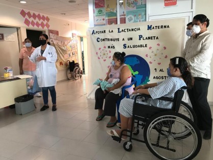 El Gobierno del Estado, a través de la Secretaría de Salud (SS), promueve la lactancia materna como alimento exclusivo durante los primeros seis meses de vida, complementándola con otros alimentos hasta los dos años.  