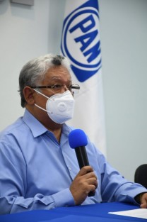 En conferencia de prensa virtual, el Presidente del Comité Directivo Estatal del PAN en Veracruz, Joaquín Guzmán Avilés, anunció que, ante el incumplimiento del Congreso del Estado a la resolución emitida por la Sala Regional Xalapa del Tribunal Electoral del Poder Judicial de la Federación, en el caso Actopan, el PAN a través del Alcalde suplente, José Alfredo López Carreto, interpuso un incidente por incumplimiento de sentencia.
