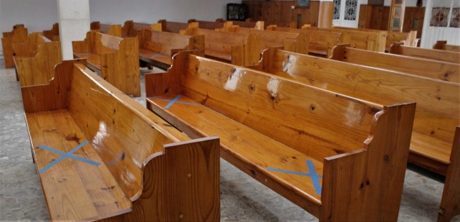 Templos religiosos también están tomando más en serio las medidas sanitarias contra la pandemia, esto al haberse ya registrado variias defunciones entre religiosos y feligreses. 