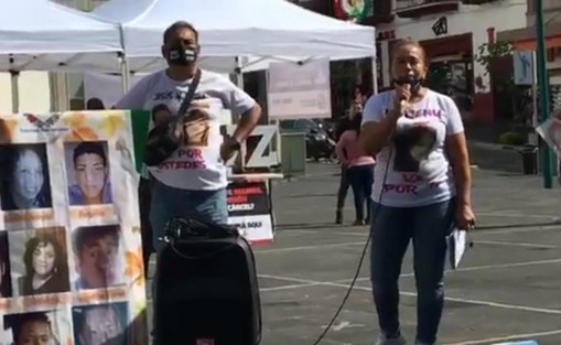 Familiares de desaparecidos se manifestaron en Plaza Lerdo en el <em>Día Internacional de las Víctimas de Desapariciones Forzadas</em>.    