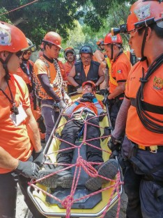 Con el objetivo de fortalecer la profesionalización en materia de búsqueda, rescate, atención pre hospitalaria en áreas agrestes, además de la prevención y control del fuego, Protección Civil Teocelo participó en el Primer Encuentro Estatal de Capacitación, coordinado por el  Escuadrón Nacional de Rescate en el Municipio de Actopan, Veracruz.