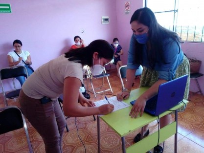 En instalaciones del DIF Municipal, que preside Mara Chama Villa, el Instituto Municipal de la Mujer a cargo de la Lic. Arely Loeza y el grupo que conforma la Contraloría Social, iniciaron el programa <em>Centro de Desarrollo de las Mujeres</em>, en donde se llevará a cabo de manera puntual y transparente el seguimiento a los Derechos de la Mujeres.  