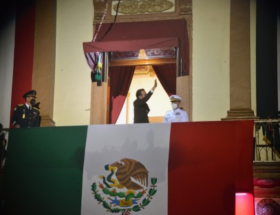 En medio de estrictas medidas de seguridad e higiene, el gobernador de Veracruz, Cuitláhuac García Jiménez, encabezó la ceremonia del Grito de Independencia en el Palacio de Gobierno. Debido al confinamiento se realizó sin público ni artistas, como era tradición, y sólo pudo ser apreciado por señal de televisión y transmisión vía internet.
