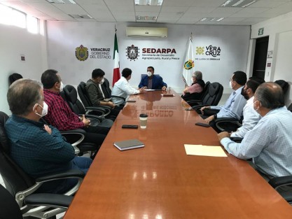 SEDARPA y Agroclúster de Oaxaca firmaron un convenio de colaboración con Agroclúster de Cafés de Especialidad de Oaxaca, constituyendo así una alianza estratégica que promoverá el grano en mercados ya identificados. 