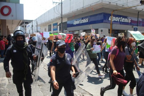 La marcha fue resguardada en todo momento por elementos de la SSP,  para evitar se produjeran desmanes, sin embargo no hubo incidente alguno. 