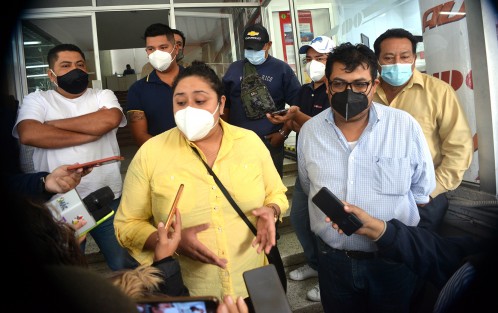 Taxistas de Xalapa y la región se dijeron defraudados por la empresa Gas Atlántico, ya que aseguran les realizó malas instalaciones en sus unidades para trabajar con base en gas LP y sumado a ello les estaría surtiendo litros incompletos. 