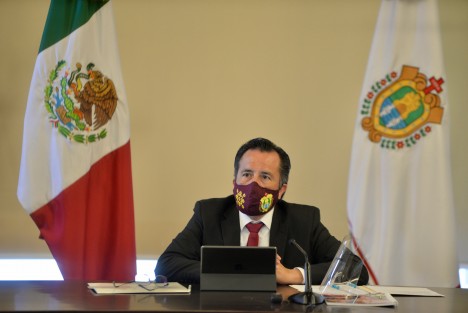 Este jueves fue presentado el informe del programa Proveer Desarrollo y Bienestar, cuyo objetivo es detectar a la población más desfavorecida y unir esfuerzos por un desarrollo social ligado a la producción; durante el Ejercicio 2020 tuvieron lugar 74 mil 928 acciones en favor de 187 mil 789 personas, con una inversión de 177 millones 696 mil 298 pesos. 