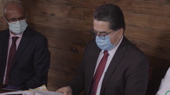 El Rector de la Universidad Tecnológica del Sureste de Veracruz, Julio César Sandria Reynoso, detalló algunos de los aspectos por los que esa institución recibió el Premio Veracruzano de Calidad 2020, reconocimiento que otorga lel Gobierno del Estado a través de SEDECOP 