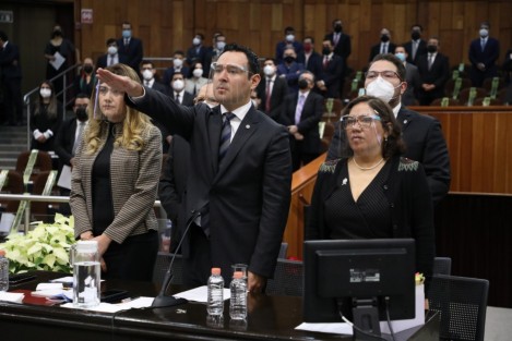  La política financiera del Gobierno de la Cuarta Transformación descansa en una visión que contempla a todos los sectores sociales para alcanzar la estabilidad, crecimiento y desarrollo de Veracruz, aseguró el titular de la Secretaría de Finanzas y Planeación (SEFIPLAN), José Luis Lima Franco. 