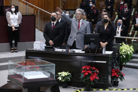  El secretario de Desarrollo Social, Guillermo Fernández Sánchez, comparece este lunes ante la Comisión de Desarrollo Social, Humano y Regional del Congreso local.