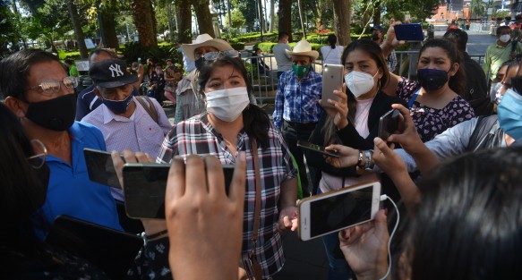 Pobladores de Ixtaczoquitlán llegaron hasta Xalapa  para solicitar audiencia con el Gobernador, ante problemas por la falta de agua en su municipio.  