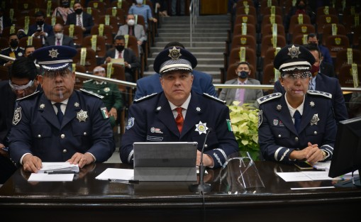 En el reciente año, en Veracruz se ha logrado reducir los delitos en 24.65 por ciento, informó el titular de la Secretaría de Seguridad Pública (SSP), Hugo Gutiérrez Maldonado, al comparecer ante la Comisión Permanente de Seguridad Pública de la LXV Legislatura, como parte de la glosa del Segundo Informe de Gobierno. 