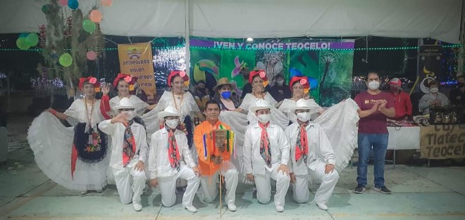 Con gran éxito se presentó el Ballet de Casa de Cultura Teocelo en la Villa Navideña de Otatilán,Ver.. 