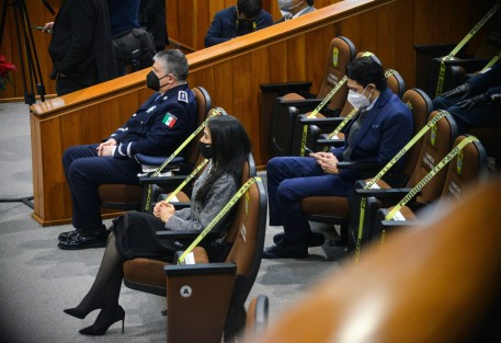 Al destacar la reducción en los índices de inseguridad, García Jiménez expresó que aunque la violencia aún se presenta, la diferencia es que actualmente, ésta no tiene a sus aliados en las dependencias de seguridad y la Fiscalía.