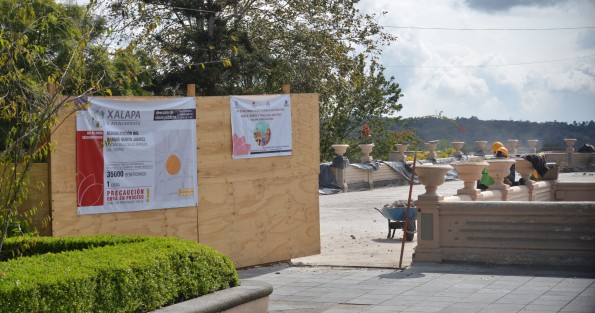 La rehabilitación de éste, como de otros espacios públicos de la capital fue anunciado por las autoridades desde el mes de marzo. Para el parque Juárez se informó que se haría una inversión de 3 mdp.