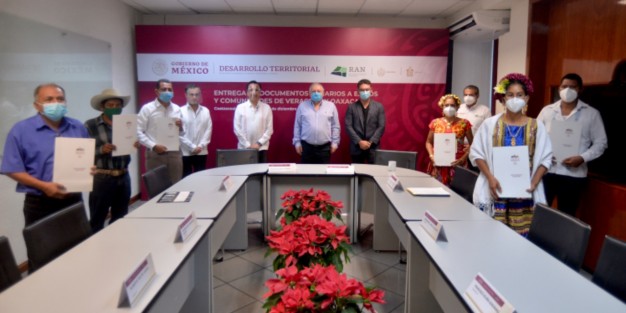 A fin de sentar las bases para el desarrollo en los espacios del Corredor Interoceánico del Istmo de Tehuantepec (CIIT), los gobiernos de Veracruz y Oaxaca firmaron un convenio con este órgano y la Secretaría de Desarrollo Agrario, Territorial y Urbano (SEDATU), en materia de ordenamiento y planeación.

