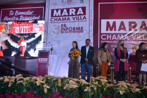 Al inicio de su informe, la Presidenta del DIF Municipal,  Mara Chama Villa  agradeció el apoyo en estos 1083 días desde el inicio de su gestión, reconoció el trabajo de cada una de las personas que se sumaron al esfuerzo de poder brindará beneficios a los que más lo necesitan y velar por el bienestar de las familias teocelanas cumpliendo una regla básica de valores, Ser cercano y humano a las necesidades de la población.
