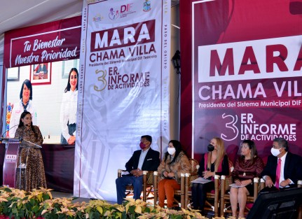 Al inicio de su informe, la Presidenta del DIF Municipal,  Mara Chama Villa  agradeció el apoyo en estos 1083 días desde el inicio de su gestión, reconoció el trabajo de cada una de las personas que se sumaron al esfuerzo de poder brindará beneficios a los que más lo necesitan y velar por el bienestar de las familias teocelanas cumpliendo una regla básica de valores, Ser cercano y humano a las necesidades de la población.