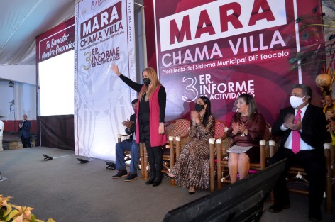 La licenciada Rebeca Quintanar Barceló, directora del Sistema DIF Estaral, acudió en representación del Gobernador Cuitláhuac García Jiménez. 
