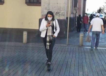 La Secretaria de Protección Civil en Veracruz, Guadalupe Osorno, llamó a la población a estar atentos al evento de Surada-Norte que se presentará este fin de año. Agregó que se ha pedido a la CFE reforzar prevención por posibles cortes de energía, como los suscitados por el evento de Norte que se presentó el día 24.  