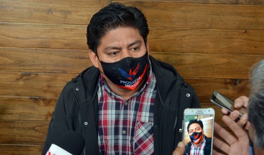 Otro que ya apareció en estos tiempos electorales,  Orfilio García de Progresa México, quien dijo va esperar hasta abril para decidir a qué partido apoyar en las próximas elecciones.