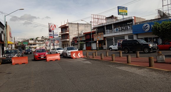 Desde temprano,el departamento de tránsito y vialidad instaló filtros para reducir movilidad en el centro de la capital. A pesar de esto se pudo apreciar a mucha gente caminando por negocios y calles del centro de la ciudad. 