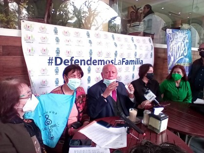 Ignacio Ramírez Guadarrama, Presidente de la Asociación Frente Nacional de la Familia, anunció que los días 13 y 14 de febrero de este año efectuarán el<em>Claxonazo por la vida</em> en 30 ciudades del país. 