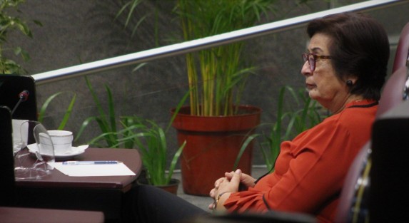 Diputados locales durante las comparecencias sin seguir los protocolos sanitarios por la pandemia, así los costosos representantes populares. 