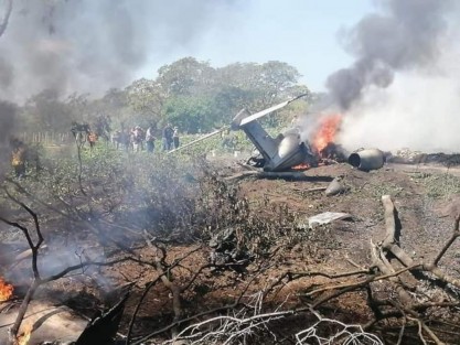  La Secretaría de la Defensa Nacional informó que aproximadamente a las 09:45 horas de este domingo, la aeronave LearJet 45 matrícula 3912 de la Fuerza Aérea Mexicana, sufrió un accidente al despegar del Aeropuerto Nacional El Lencero, en el municipio de Emiliano Zapata, Ver.; en este acontecimiento lamentablemente perdieron la vida 6 elementos militares.