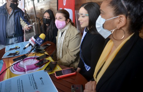 Elia Beltrán Coronel, presidenta de la Fundación Lepach que atiende alrededor de 300 niños que asisten al Centro de Cancerología (CECAN) de Xalapa, anunció que el sábado 27 de febrero realizarán una caravana con causa, por la carretera Xalapa-Veracruz hasta la Escuela Técnica número 3 de Xalapa, donde recibirán los apoyos de la sociedad, de 12:00 a 18:00 horas.