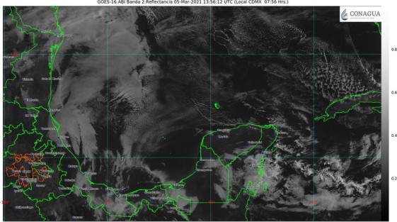 El frente frío núm. 40 se localiza esta mañana desde el Norte de Texas hasta el norte de Coahuila, esperándose ingrese al noroeste del Golfo de México esta noche, y recorra el estado de Veracruz entre la mañana y tarde del sábado 6. 