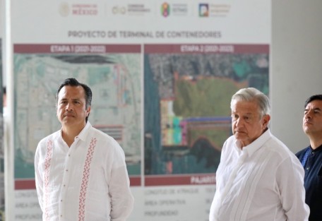 Con la presencia del presidente de la República Andrés Manuel López Obrador, el Gobernador Cuitláhuac García inauguró las obras de ampliación del Puerto de Coatzacoalcos. 