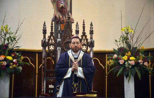 El Arzobispo de Xalapa, Hipólito Reyes Larios, hizo referencia a la fidelidad y obediencia que se menciona en las escrituras, así como a recordar que la muerte es para dar vida, como se simboliza con el grano de trigo, que es Jesús, quien ofrece en la cruz su vida para ser causa de salvación eterna para todos los que lo obedecen. 