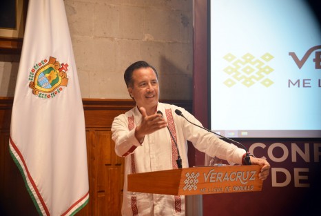Entre los objetivos de la campaña está que se mantenga vigente y observable el semáforo epidemiológico por microregiones; y se autoriza al nivel municipal a coadyuvar en la observancia. Podrían algunos alcaldes, dependiendo de su semáforo, tomar medidas adicionales.  