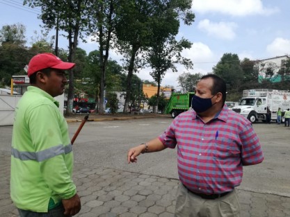 Guillermo Caballero de Jesús agregó que inspectores estarán recorriendo las calles para evitar que se incumpla con el llamado, y se aplicarán multas de 2 mil a 3 mil 500 pesos a quienes sean sorprendidos sacando su basura cuando no haya recolección. 