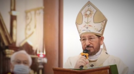 Durante la misa de mediodía de este domingo en la Catedral de Xalapa, el arzobispo Hipólito Reyes Larios exhortó a los fieles a leer el mensaje de Pascua de los obispos de Veracruz, en donde abordan los problemas que ha dejado la pandemia, así como algunos puntos a tomar en cuenta de cara a la jornada electoral que se avecina.